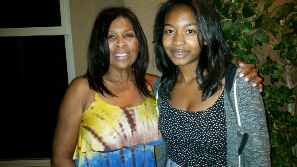 arielle crowe aunt